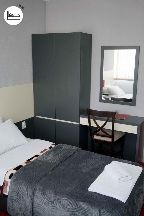 Rooms S&S Milicevic U Strogom Centru Aleksandrovca Aleksandrovac エクステリア 写真